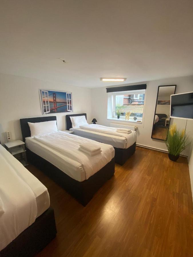 City Apartments Direkt Am Hauptbahnhof - Perfekt Fuer Pendler Und Monteure Neumünster Zewnętrze zdjęcie