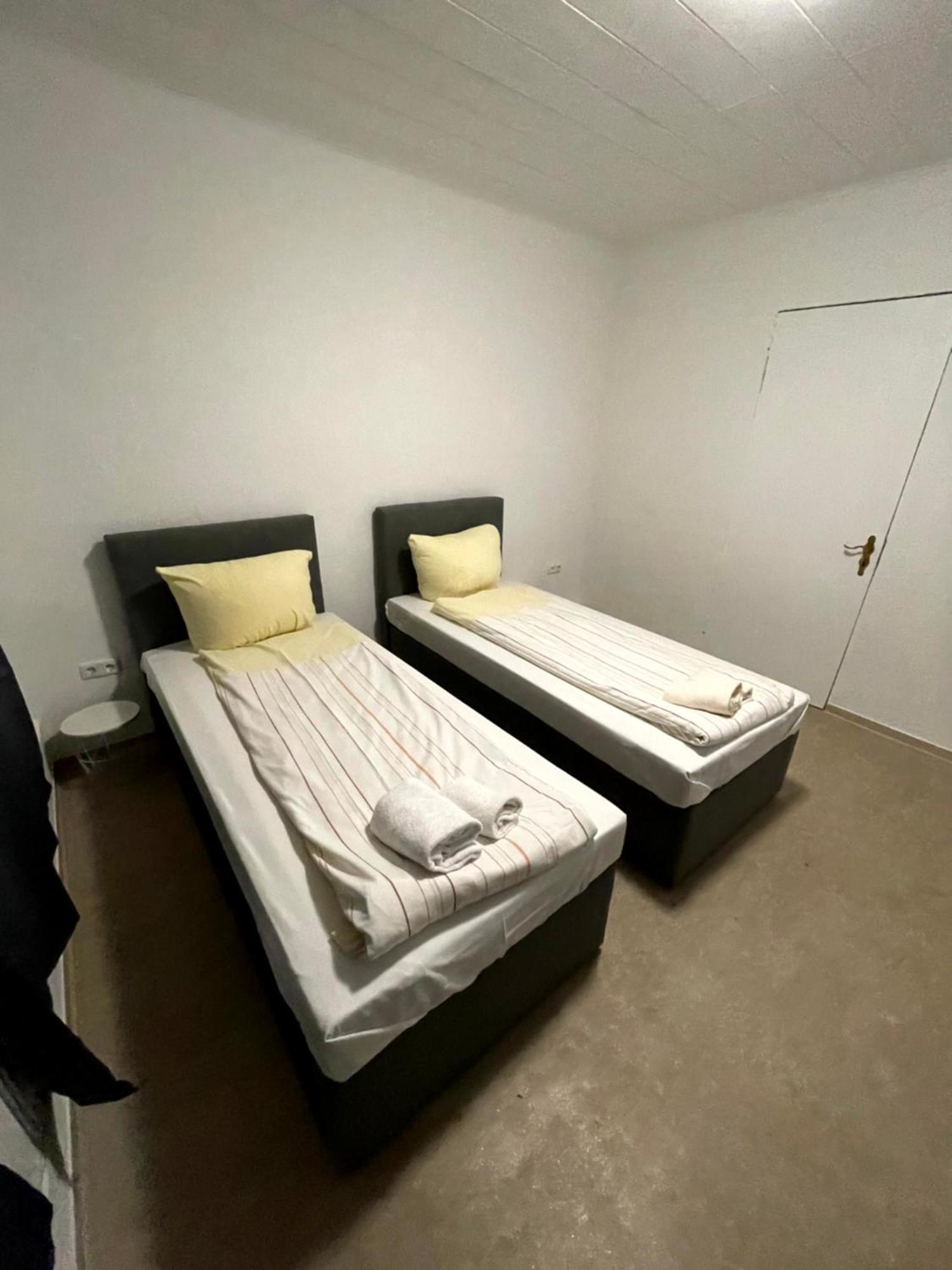 City Apartments Direkt Am Hauptbahnhof - Perfekt Fuer Pendler Und Monteure Neumünster Zewnętrze zdjęcie