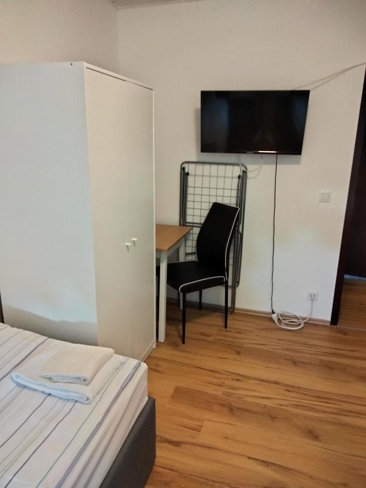 City Apartments Direkt Am Hauptbahnhof - Perfekt Fuer Pendler Und Monteure Neumünster Zewnętrze zdjęcie
