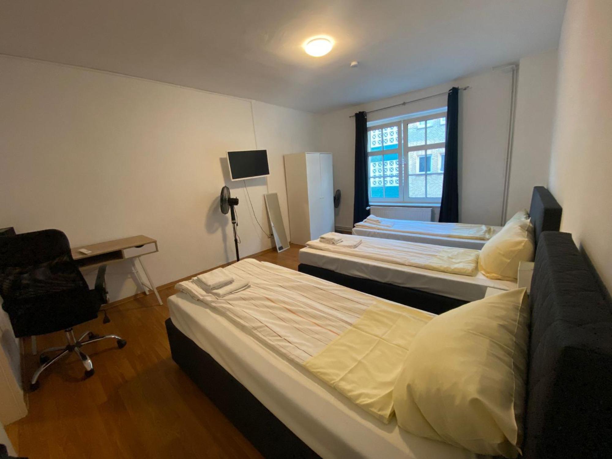 City Apartments Direkt Am Hauptbahnhof - Perfekt Fuer Pendler Und Monteure Neumünster Zewnętrze zdjęcie