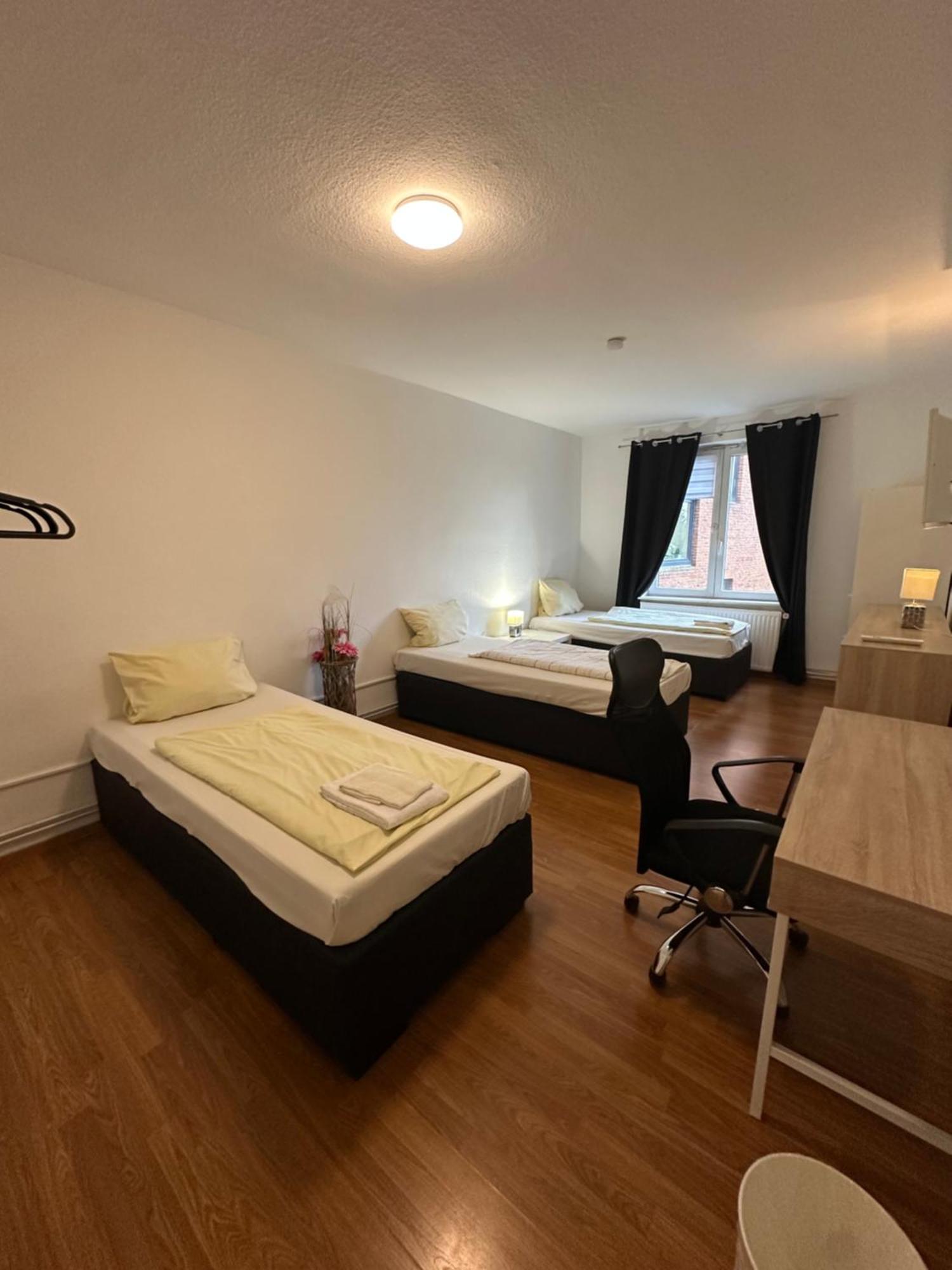 City Apartments Direkt Am Hauptbahnhof - Perfekt Fuer Pendler Und Monteure Neumünster Zewnętrze zdjęcie