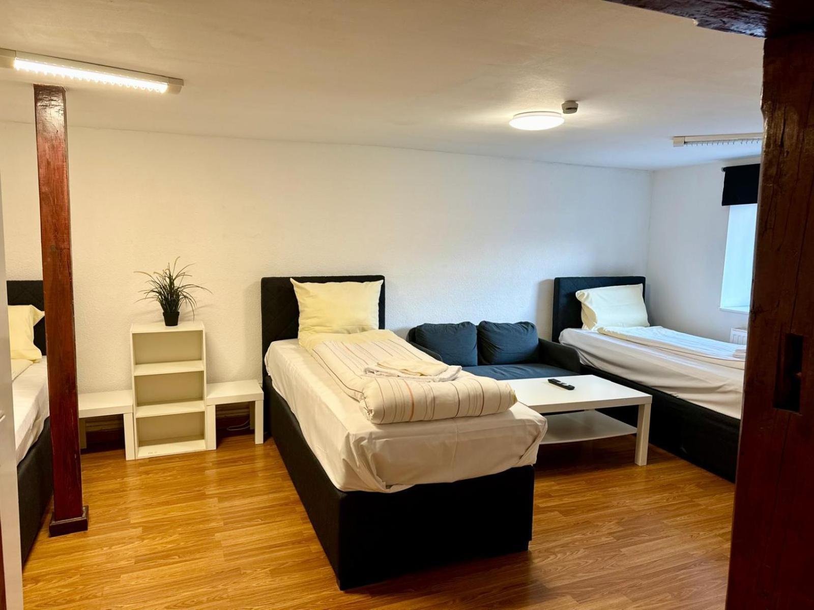 City Apartments Direkt Am Hauptbahnhof - Perfekt Fuer Pendler Und Monteure Neumünster Zewnętrze zdjęcie
